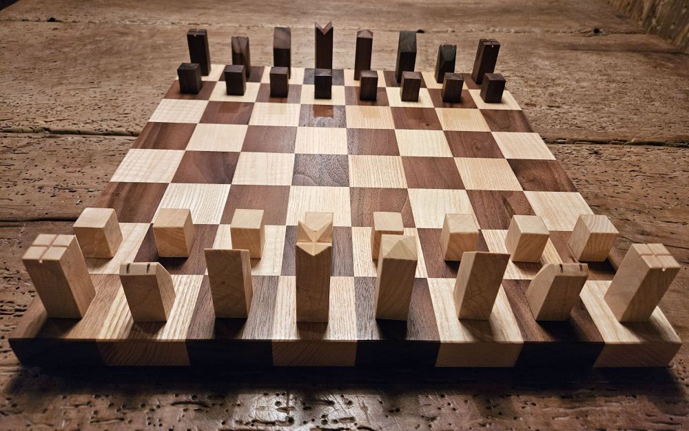 Schachbrett aus Holz